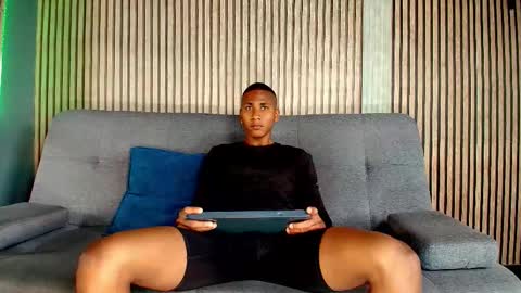 King Ethan online show from 10-31-25, 02:51