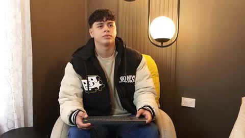 ethan_occonor online show from 09-25-25, 12:42