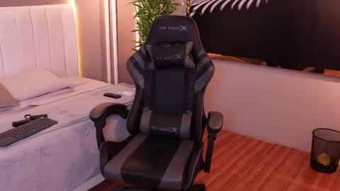 ethan_occonor online show from 10-18-25, 01:19