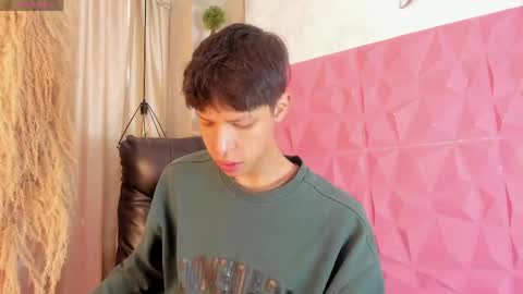 Ethan online show from 04-18-26, 11:25