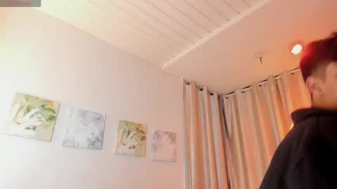 Snapshot of ethan_qop chatting on 06-06-26, 11:15 Ethan online show from 06-06-26, 11:15