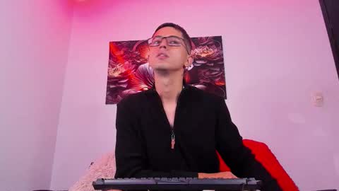 Snapshot of ethan_sai01 chatting on 11-10-25, 05:17 ETHAN SAI online show from 11-10-25, 05:17