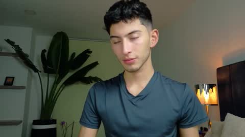 Snapshot of ethan_skiny_ chatting on 11-16-25, 05:24 Joan online show from 11-16-25, 05:24