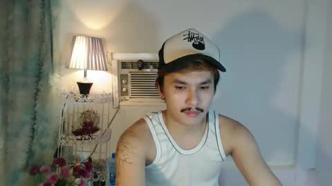 Snapshot of ethan_uwuxx chatting on 03-09-26, 07:23 DAVE online show from 03-09-26, 07:23