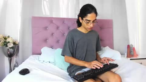 ethanblackwoodd online show from 10-25-25, 08:58