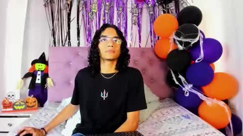 ethanblackwoodd online show from 11-02-25, 07:49