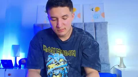 ethanconnor_ online show from 11-10-25, 08:41