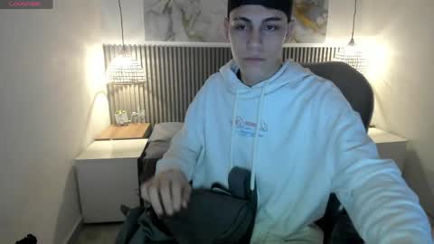 Snapshot of ethanx18 chatting on 05-02-26, 03:44 ethanx18 online show from 05-02-26, 03:44