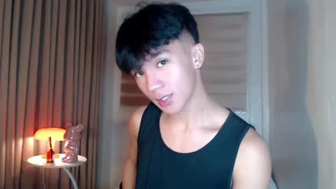 Rey online show from 04-17-26, 11:46