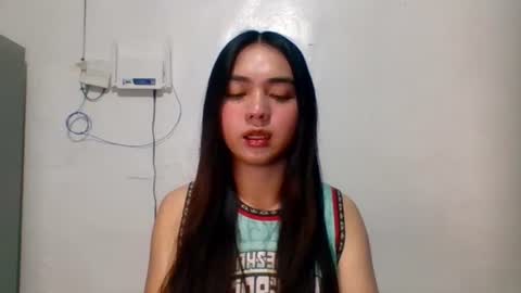 Snapshot of etherealrae chatting on 07-13-26, 05:49 etherealrae online show from 07-13-26, 05:49
