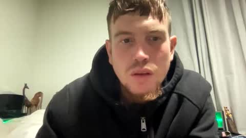 Snapshot of etphonehome369 chatting on 10-29-25, 03:20 etphonehome369 online show from 10-29-25, 03:20