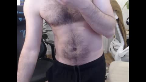 Snapshot of etudiantxx chatting on 05-28-26, 12:13 etudiantxx online show from 05-28-26, 12:13