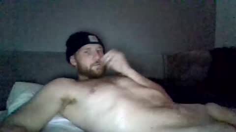 Snapshot of eugar81 chatting on 12-14-25, 12:21 eugar81 online show from 12-14-25, 12:21