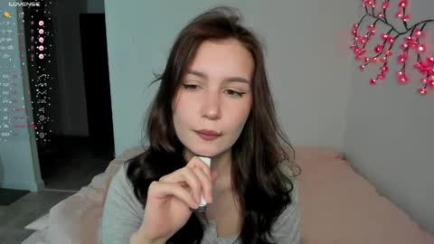 Snapshot of eumomino chatting on 04-21-26, 09:06 Veronica Tiia Lilith left to right online show from 04-21-26, 09:06