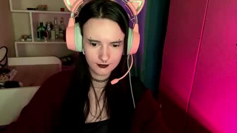 Snapshot of eunabiddlecome chatting on 05-21-26, 05:14 Kate online show from 05-21-26, 05:14