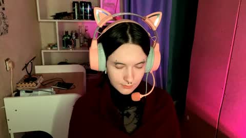 Snapshot of eunabiddlecome chatting on 05-30-26, 05:15 Kate online show from 05-30-26, 05:15