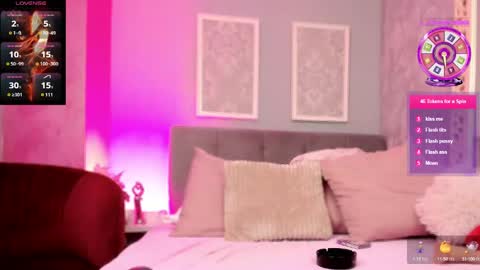 Snapshot of euphoriaelle chatting on 01-25-25, 12:48 euphoriaelle online show from 01-25-25, 12:48