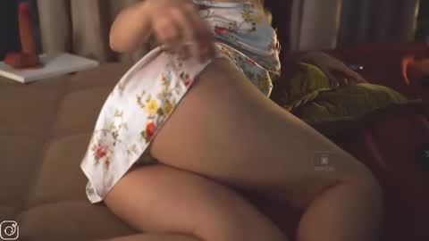 Snapshot of euphoriiiaa chatting on 06-15-26, 02:08 Mira online show from 06-15-26, 02:08