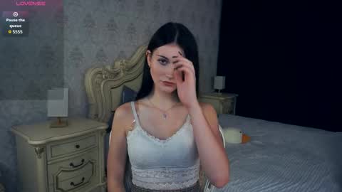 Pamula online show from 10-19-25, 05:24