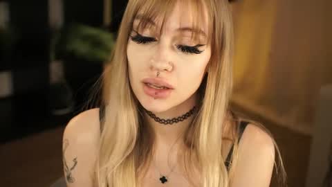 eva_67 online show from 05-21-26, 11:06