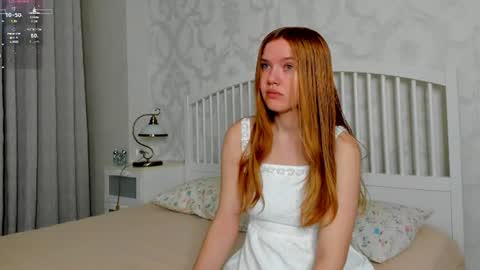 Snapshot of eva__lewis chatting on 06-11-26, 04:54 Eva GTM2 Mon Tue Thu Sat Sun 0400 am-1030am online show from 06-11-26, 04:54