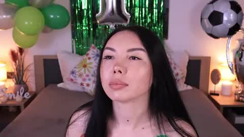 Snapshot of eva__si chatting on 07-17-26, 04:30 Eva online show from 07-17-26, 04:30