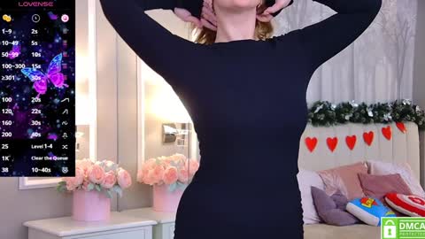 Snapshot of eva__summers chatting on 02-07-25, 01:22 Eva online show from 02-07-25, 01:22