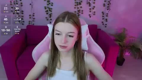 Eva online show from 06-15-26, 12:57