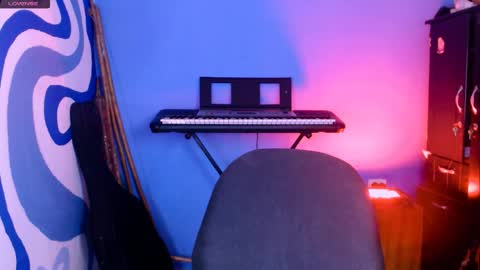 Snapshot of eva_brooks1 chatting on 04-15-26, 05:31 Iris Smile independent model online show from 04-15-26, 05:31