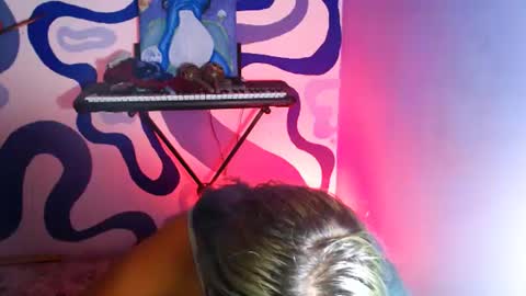 Snapshot of eva_brooks1 chatting on 07-13-26, 10:45 Iris Smile independent model online show from 07-13-26, 10:45