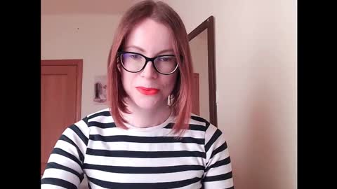 Eva online show from 10-23-25, 01:43