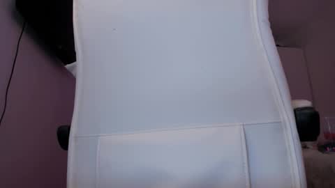 Eva Davis online show from 03-12-25, 05:13