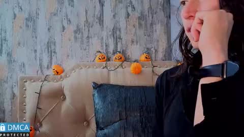 eva delight online show from 10-21-25, 11:11