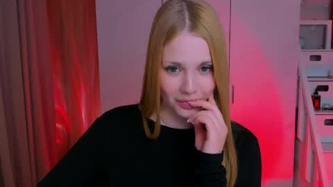 Eva online show from 04-30-26, 10:36