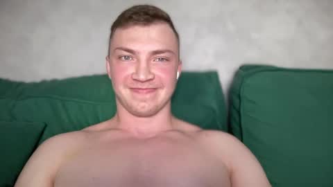 Eva and Iron online show from 03-31-26, 10:10