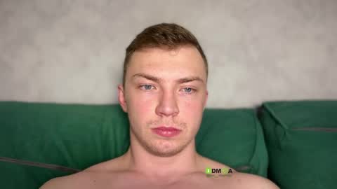 Eva and Iron online show from 04-08-26, 11:48