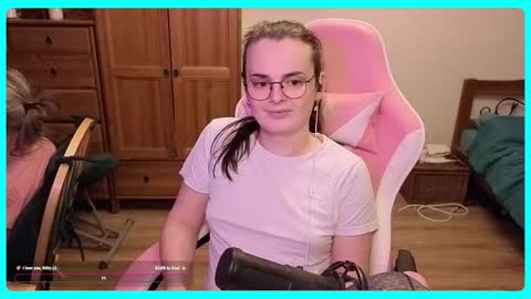 Gamer Katt online show from 10-12-25, 10:09