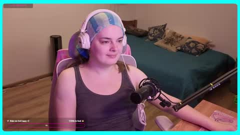 Snapshot of eva_katt chatting on 06-07-26, 02:21 Gamer Katt online show from 06-07-26, 02:21