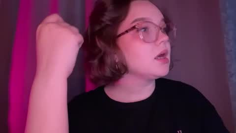 Snapshot of eva_kittenn chatting on 11-18-25, 12:53 eva_kittenn online show from 11-18-25, 12:53