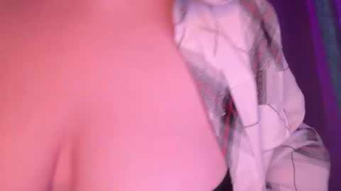 Snapshot of eva_kittenn chatting on 12-21-25, 10:00 eva_kittenn online show from 12-21-25, 10:00