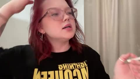 eva_kittenn online show from 04-21-26, 12:44
