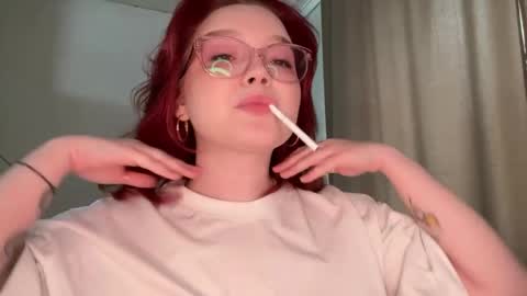 Snapshot of eva_kittenn chatting on 04-29-26, 01:48 eva_kittenn online show from 04-29-26, 01:48