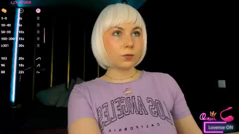 Snapshot of eva_lawrence chatting on 06-20-26, 03:37 Eva online show from 06-20-26, 03:37