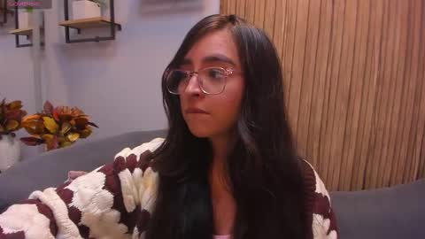 Angelinne online show from 01-19-25, 03:29