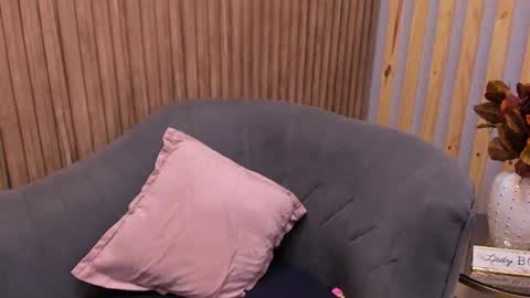 Angelinne online show from 02-08-25, 06:22