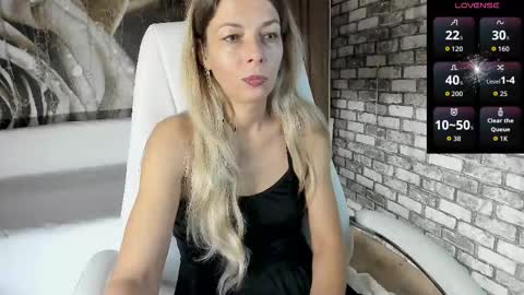 Eva online show from 10-05-25, 02:59