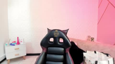 Eva  online show from 03-07-26, 02:25