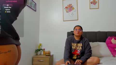 Snapshot of eva_mia_ chatting on 03-29-26, 06:52 Eva y Mia online show from 03-29-26, 06:52