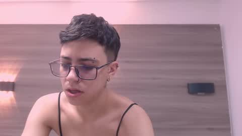 Snapshot of eva_monwalker chatting on 01-17-25, 11:49 Eva cute online show from 01-17-25, 11:49