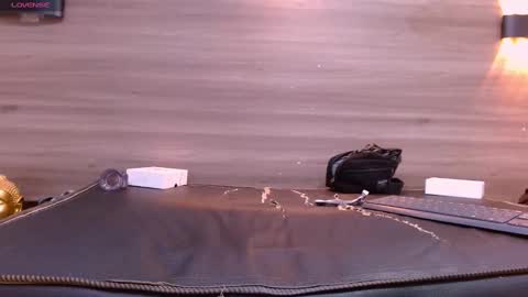 Snapshot of eva_monwalker chatting on 02-22-25, 01:22 Eva cute online show from 02-22-25, 01:22